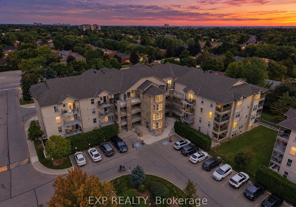 1440-bishops-gate-oakville-ontario-w13796558