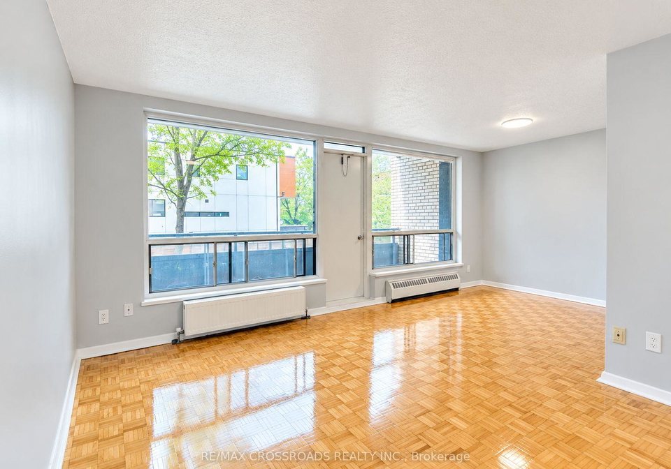 363-lakeshore-road-e-mississauga-ontario-w13796690
