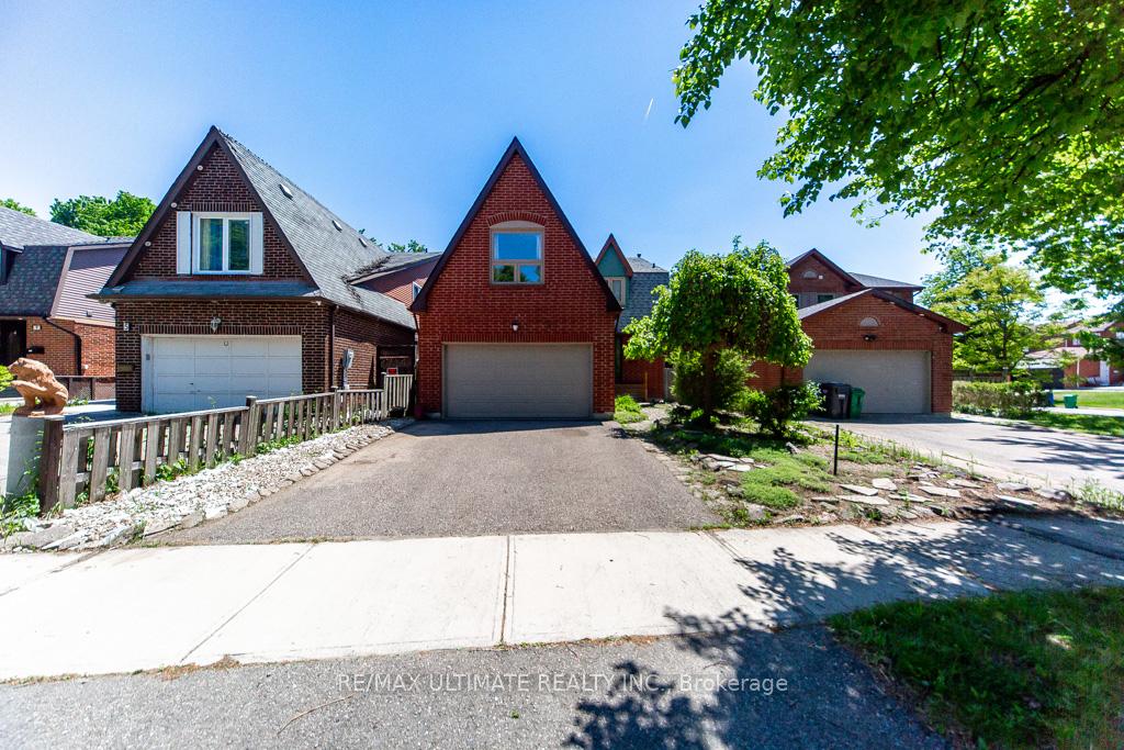 3-aron-drive-brampton-ontario-w13796722