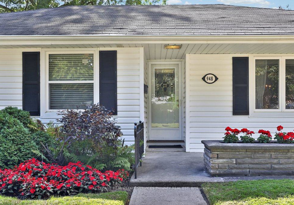 948-long-drive-burlington-ontario-w13796888