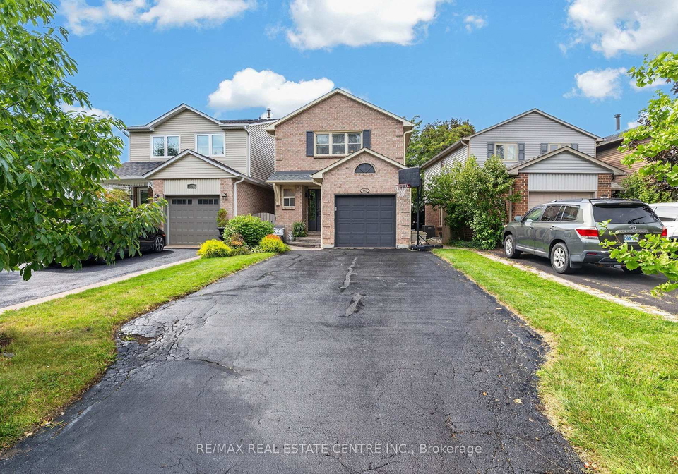 482-vanier-drive-milton-ontario-w13797392