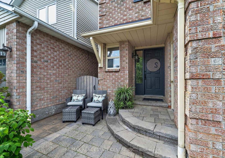 482-vanier-drive-milton-ontario-w13797392