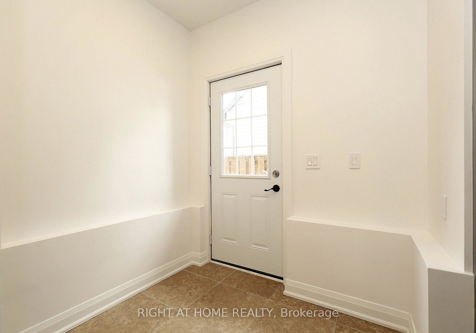 35-woodward-avenue-brampton-ontario-w13797394