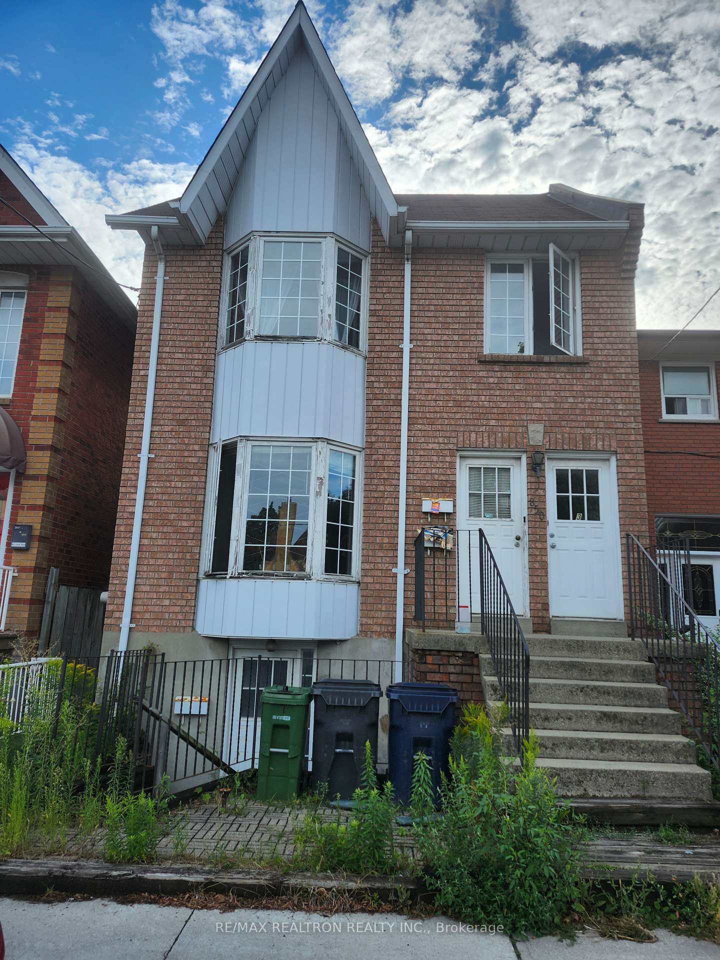 850-ossington-avenue-toronto-toronto-ontario-w13797490