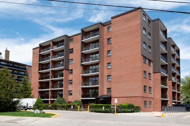 1017-seneca-avenue-mississauga-ontario-w13797710