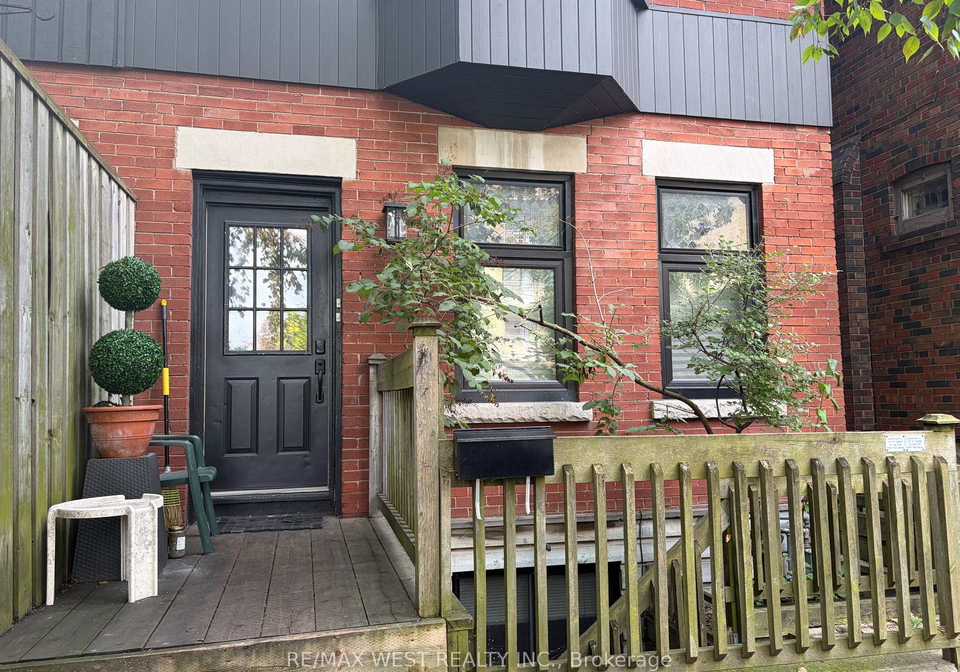 28-spencer-avenue-toronto-toronto-ontario-w13797788