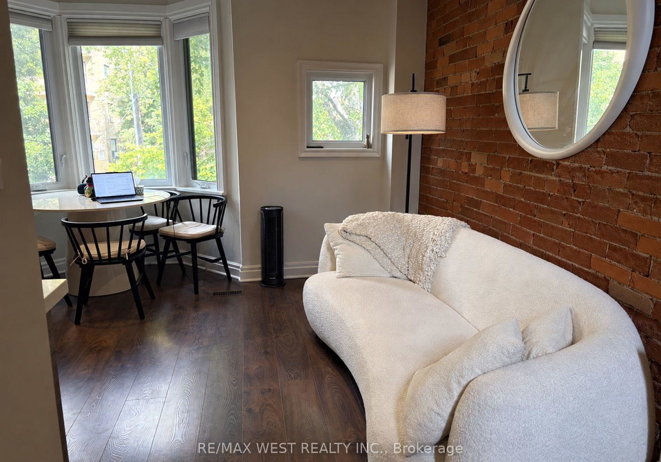 28-spencer-avenue-toronto-toronto-ontario-w13797788