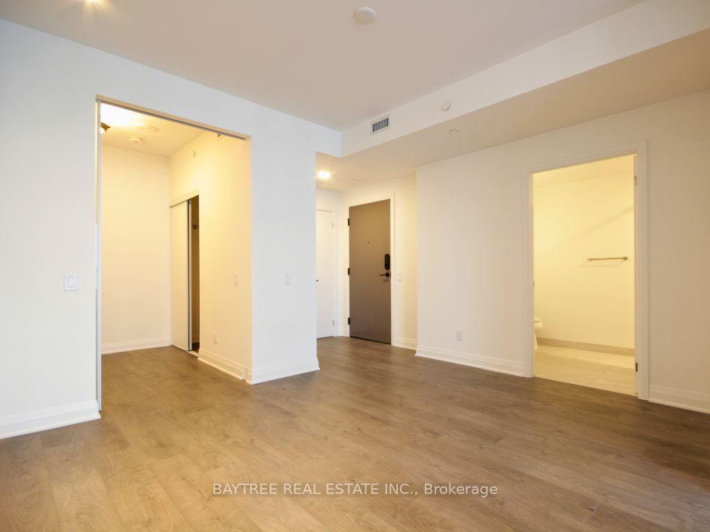 4015-the-exchange-mississauga-ontario-w13797796