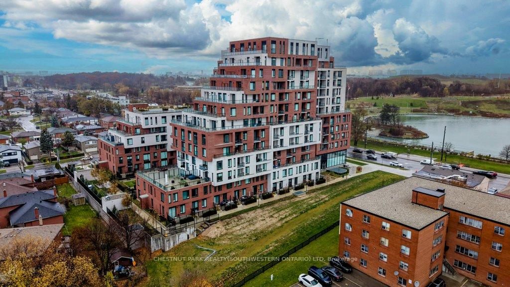 3100-keele-street-toronto-york-ontario-w13798076