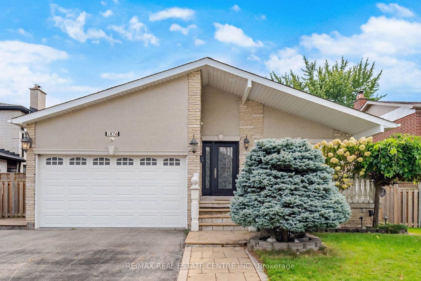 1876-bough-beeches-boulevard-mississauga-ontario-w13798128