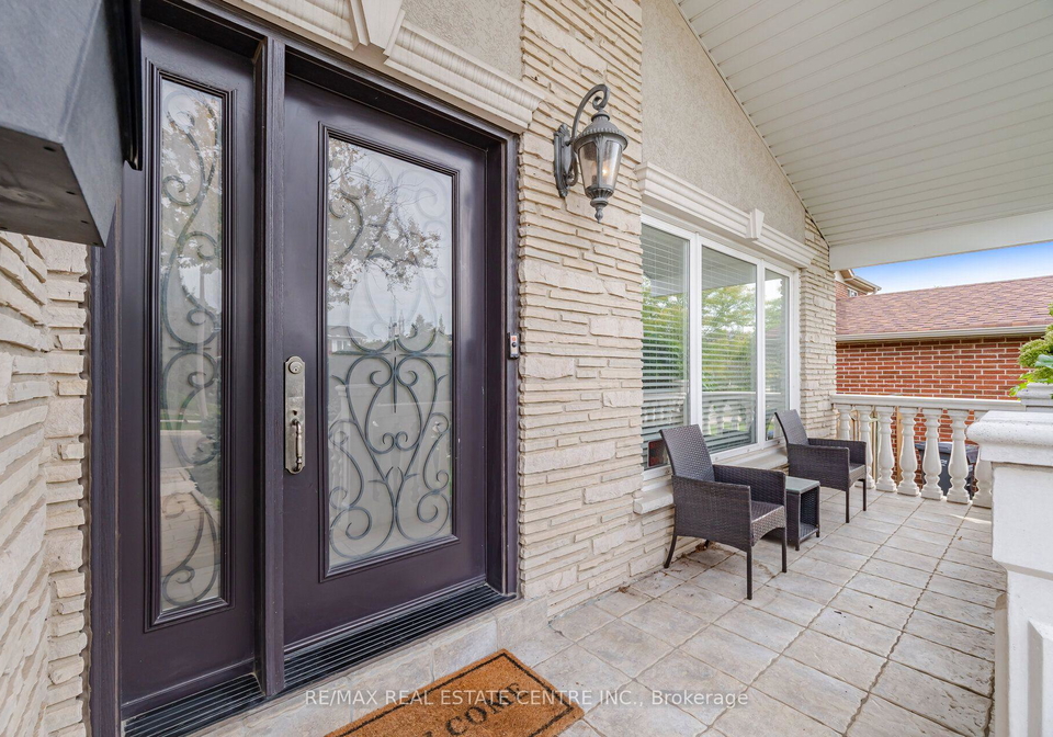 1876-bough-beeches-boulevard-mississauga-ontario-w13798128