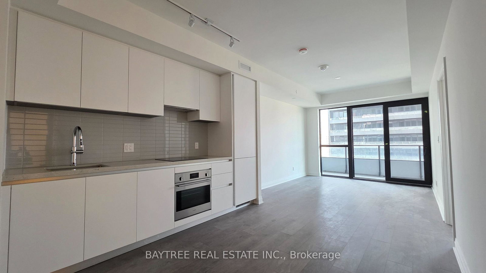 4015-the-exchange-mississauga-ontario-w13798220