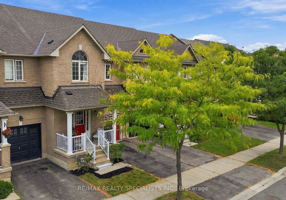 1140-bonin-crescent-milton-ontario-w13798360