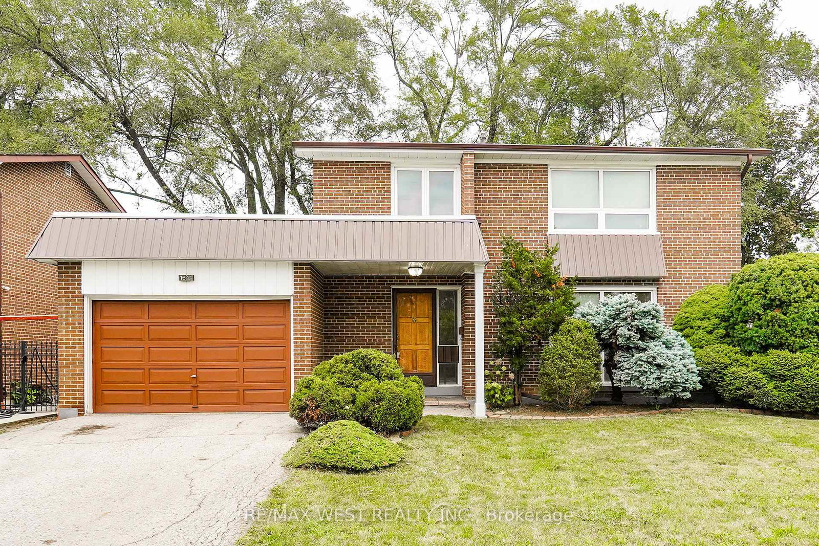16-opal-court-toronto-etobicoke-ontario-w13798468