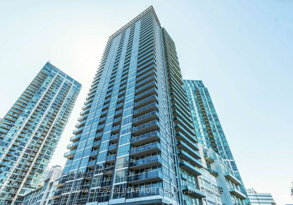 223-webb-drive-mississauga-ontario-w13798494