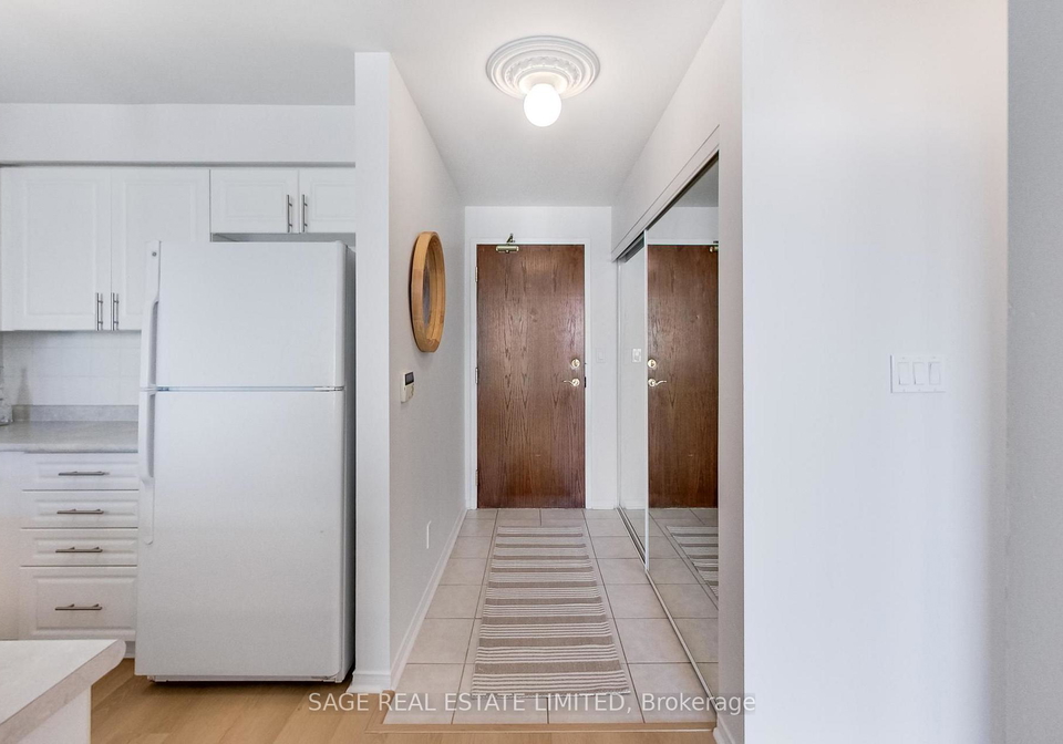 9-michael-power-place-toronto-etobicoke-ontario-w13798522