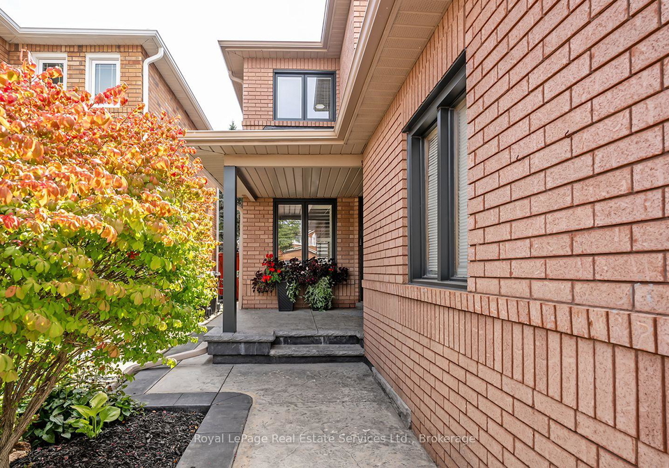 6576-alderwood-trail-mississauga-ontario-w13798558