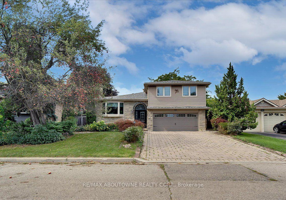 24-golf-view-drive-brampton-ontario-w13798654