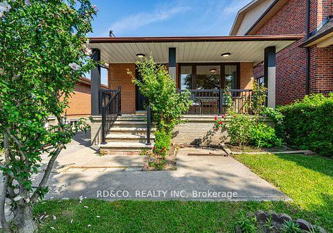 98-hay-avenue-toronto-etobicoke-ontario-w13798668