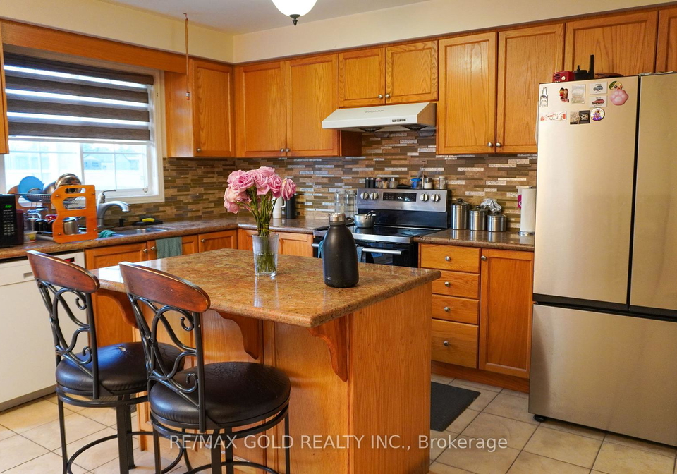 86-turquoise-crescent-brampton-ontario-w13798708