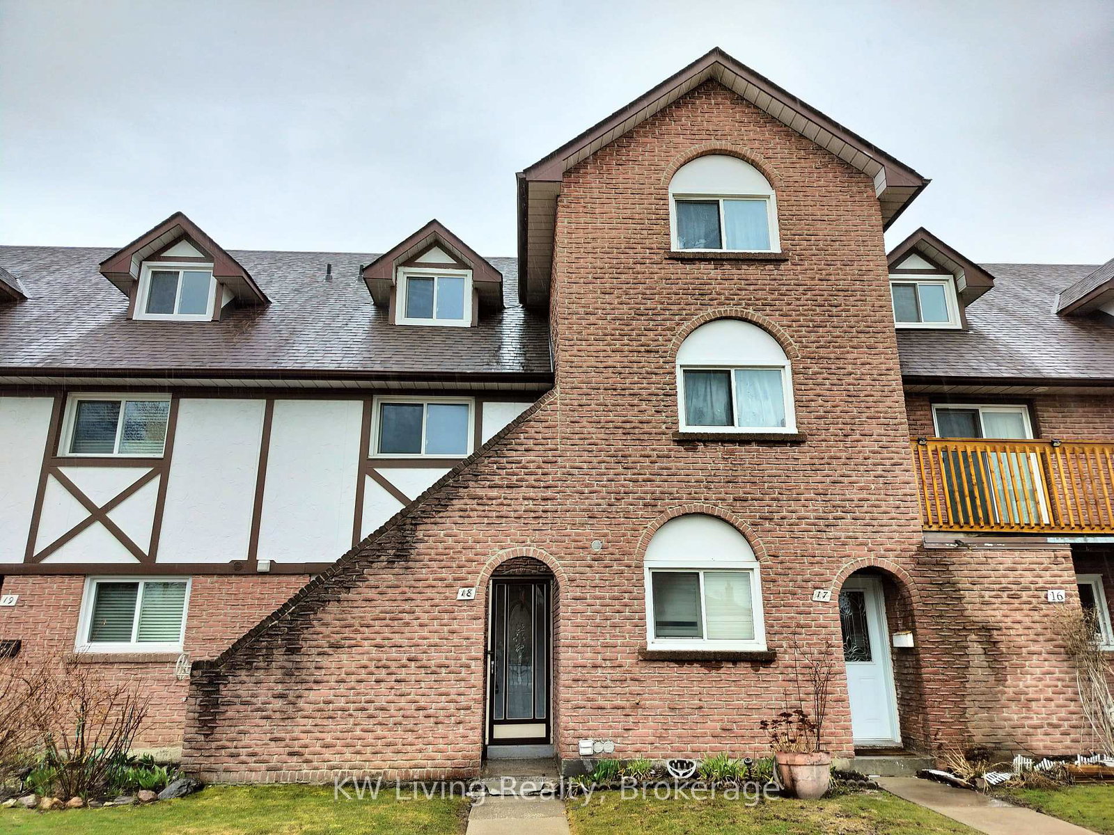 81-irwin-road-toronto-etobicoke-ontario-w13799168
