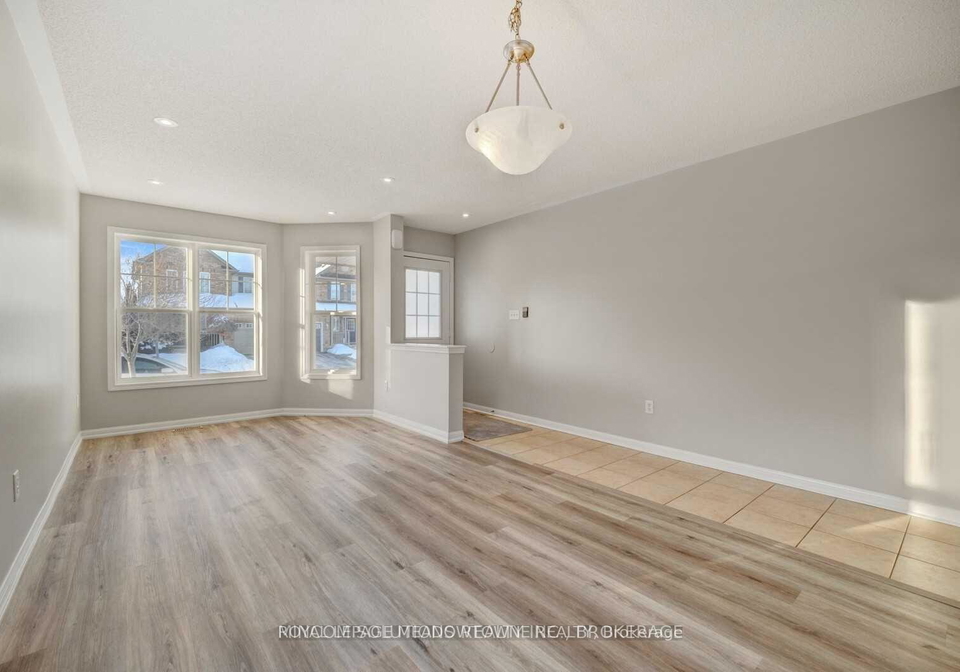 1050-wickson-way-milton-ontario-w13799262