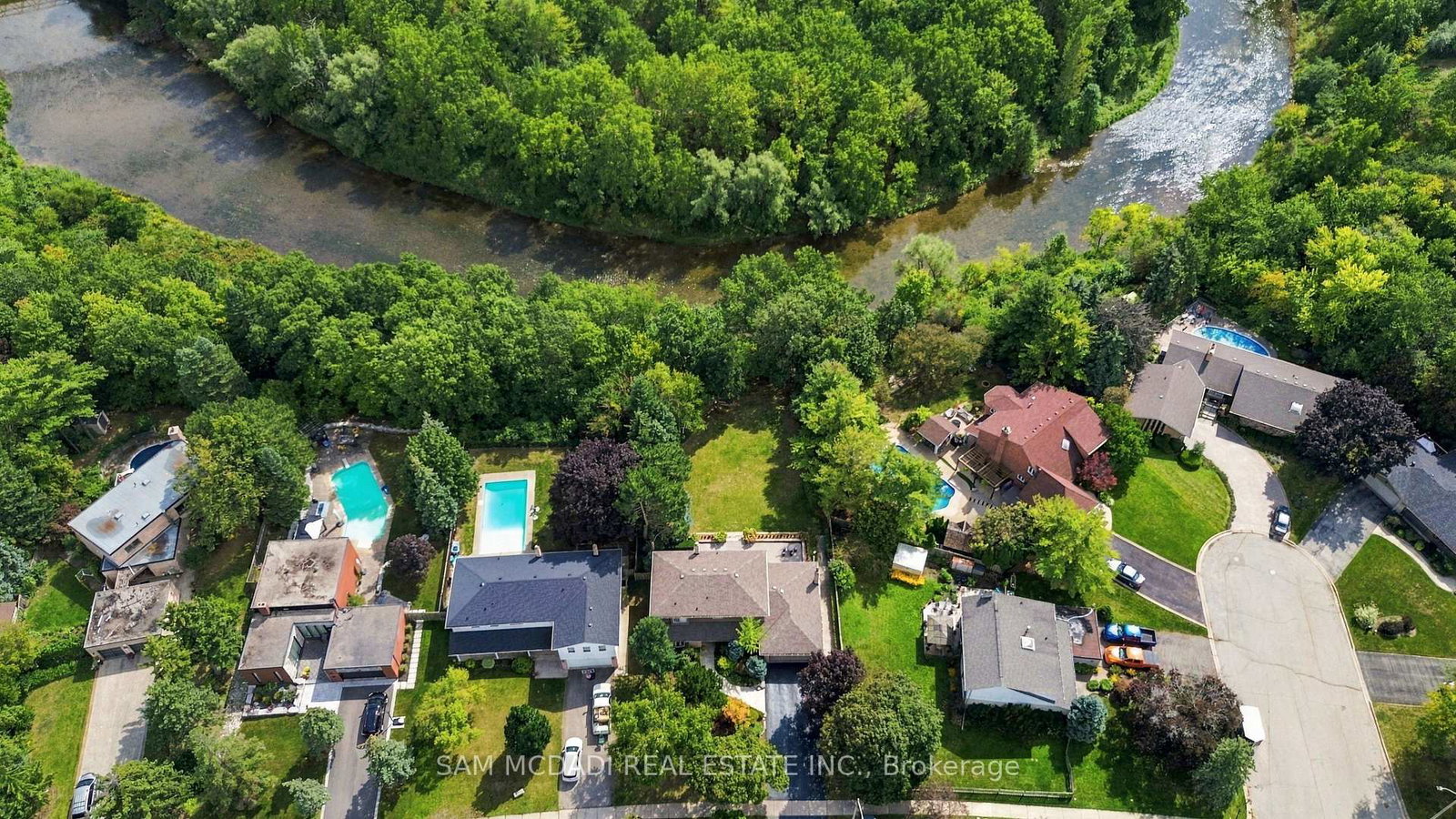 21-kenninghall-boulevard-mississauga-ontario-w13799350