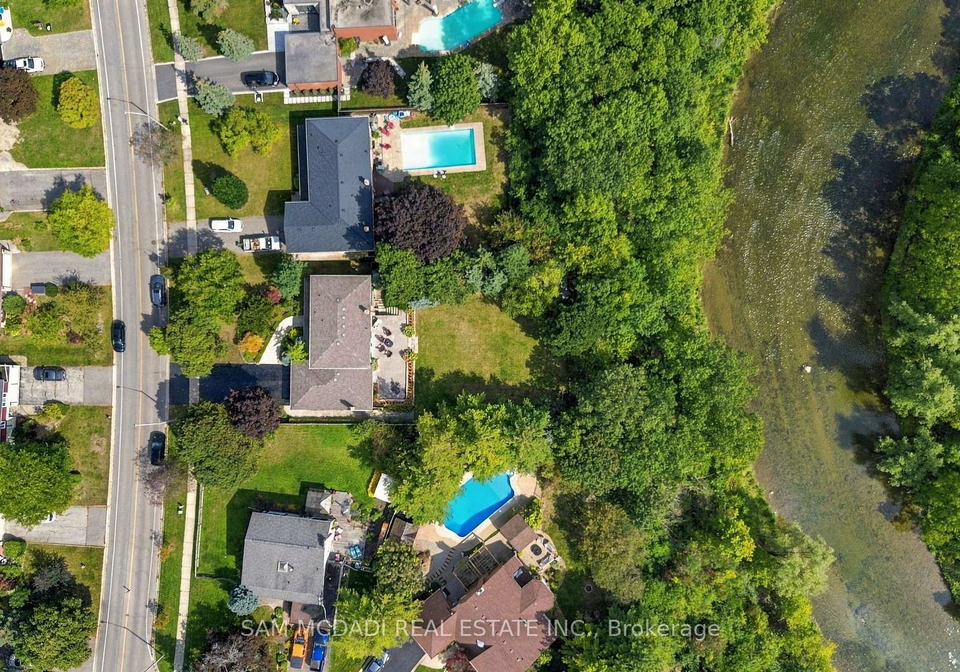 21-kenninghall-boulevard-mississauga-ontario-w13799350