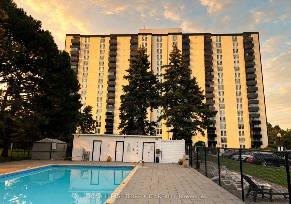 420-mill-road-toronto-etobicoke-ontario-w13799372