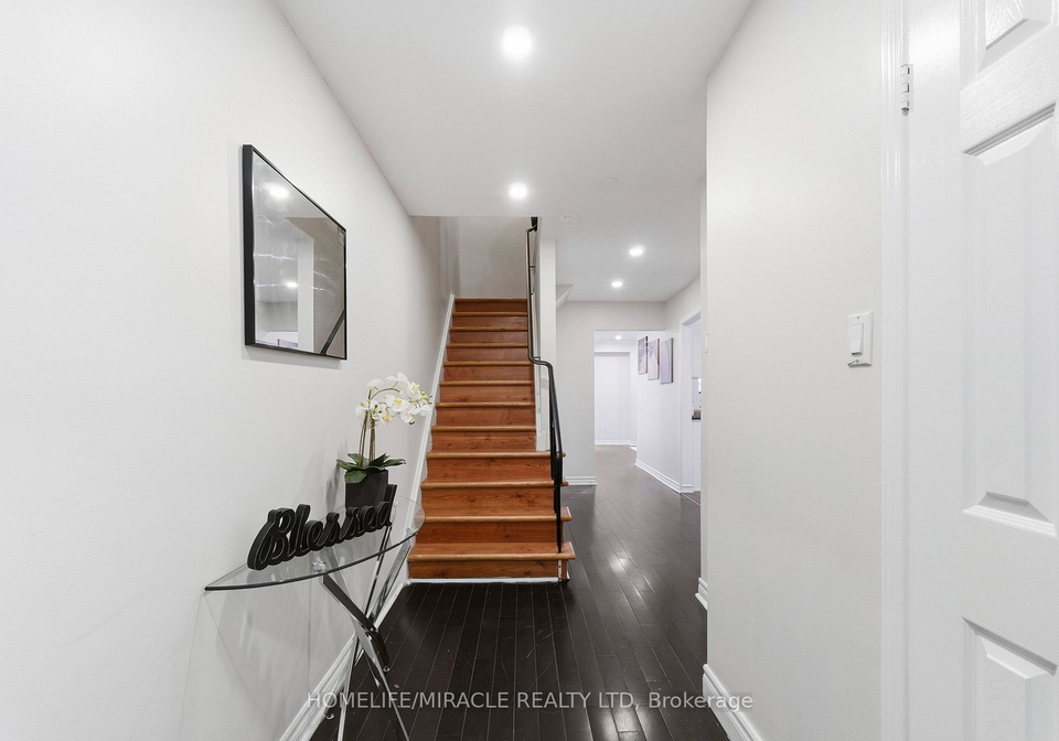 26-abell-drive-brampton-ontario-w13799428