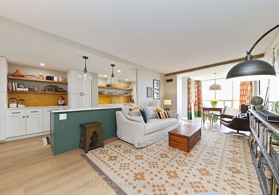 20-cherrytree-drive-brampton-ontario-w13799442