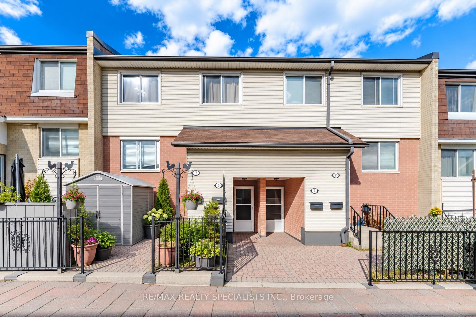 2170-bromsgrove-road-mississauga-ontario-w13799446