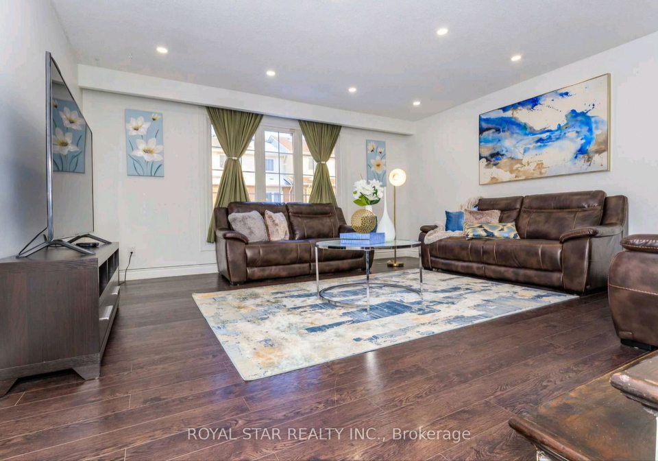 19-ashurst-crescent-n-brampton-ontario-w13799596