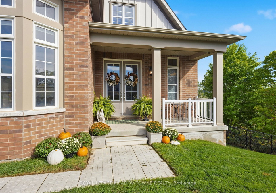8-j-b-robson-court-halton-hills-ontario-w13799708