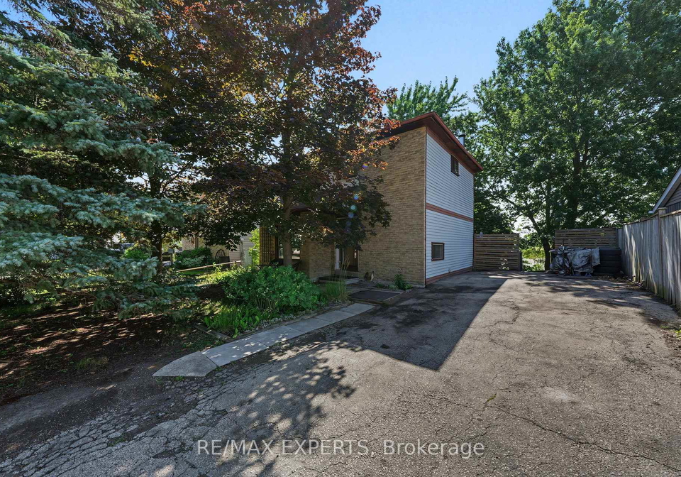 74-downey-drive-caledon-ontario-w13799788