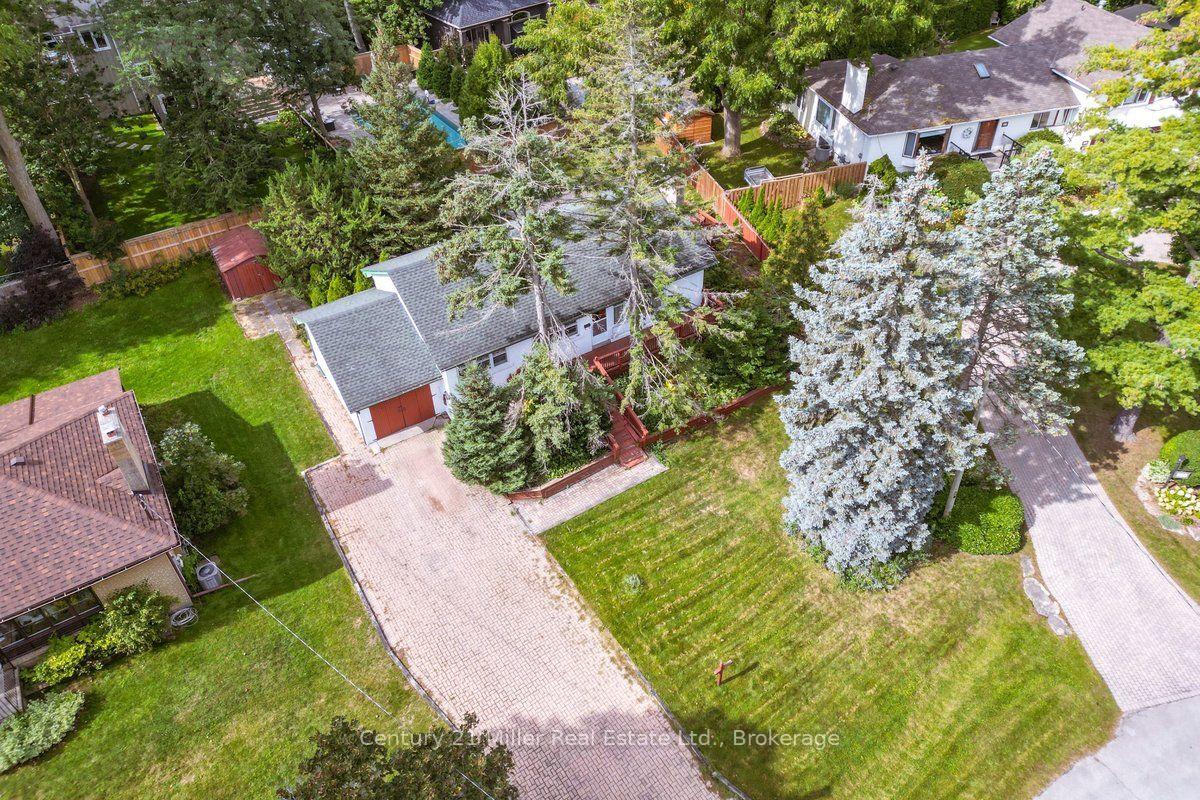 2013-deramore-drive-oakville-ontario-w13799806
