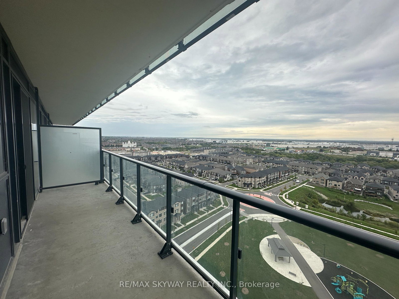 15-skyridge-drive-brampton-ontario-w13799818