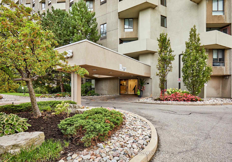 288-mill-road-toronto-etobicoke-ontario-w13800038