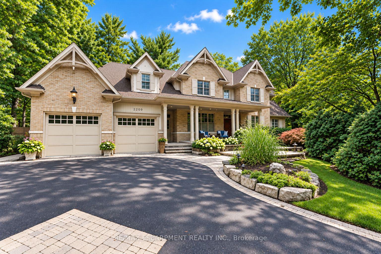 2209-pineneedle-row-mississauga-ontario-w13800070