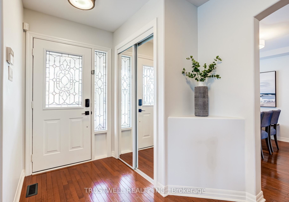 687-irving-terrace-milton-ontario-w13800102