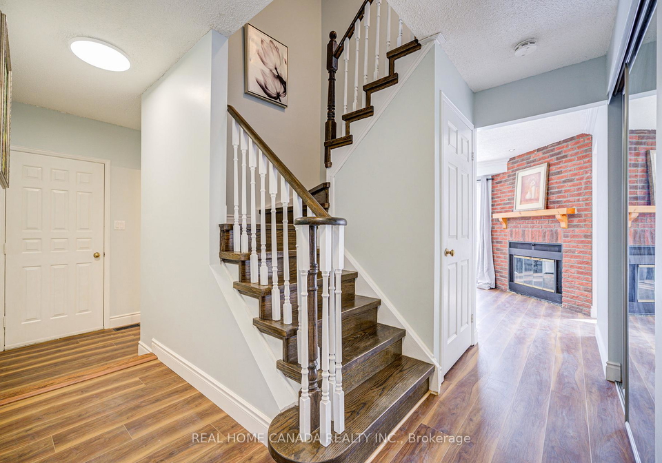21-hallen-road-brampton-ontario-w13800130