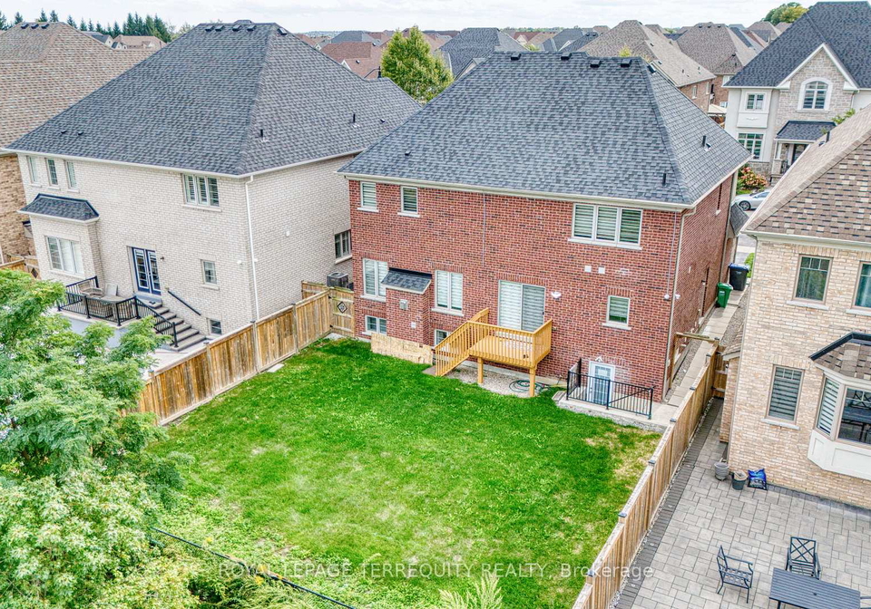 38-rhapsody-crescent-brampton-ontario-w13800290