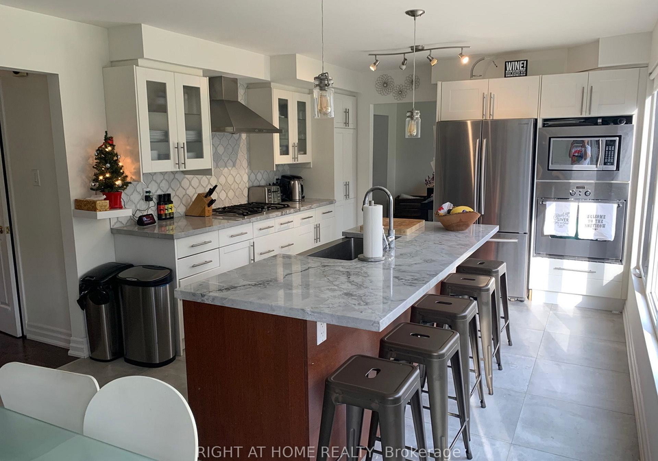 1272-cermel-drive-mississauga-ontario-w13800362