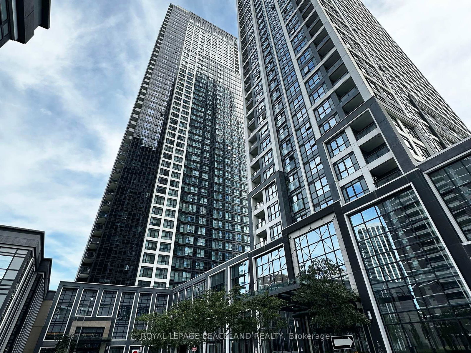 5-mabelle-avenue-toronto-etobicoke-ontario-w13800638