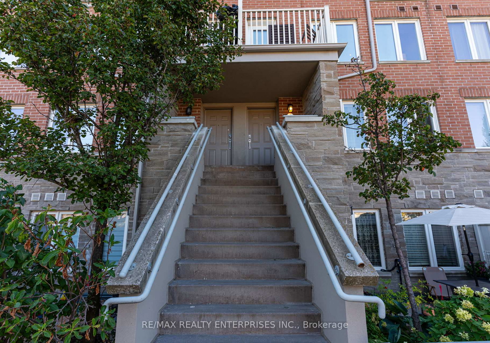 25-richgrove-drive-toronto-etobicoke-ontario-w13800726