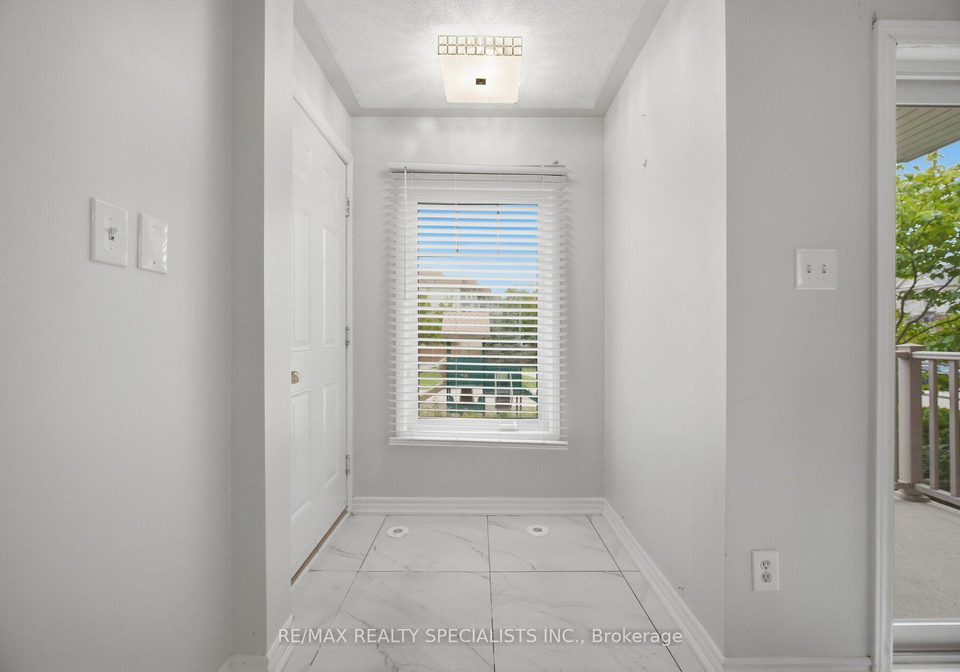 3250-bentley-drive-mississauga-ontario-w13800752