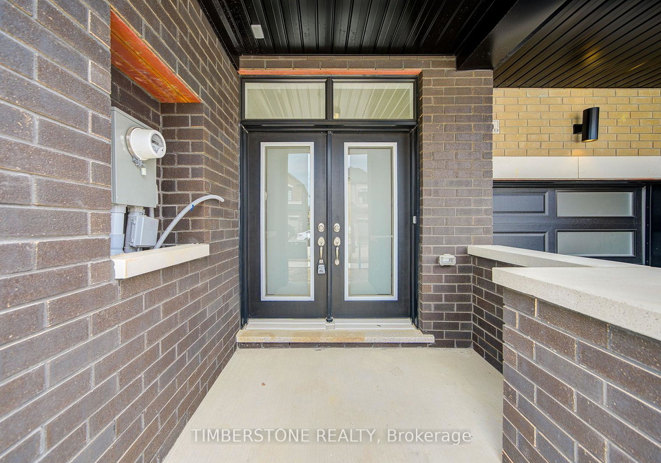 110-arnold-circle-brampton-ontario-w13800848