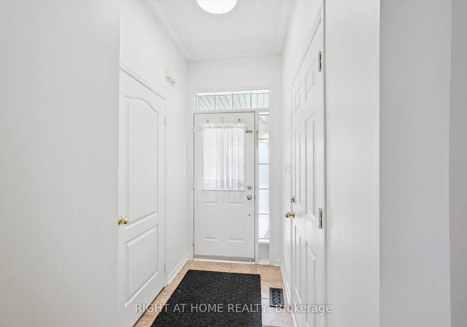 1219-houston-drive-milton-ontario-w13801382