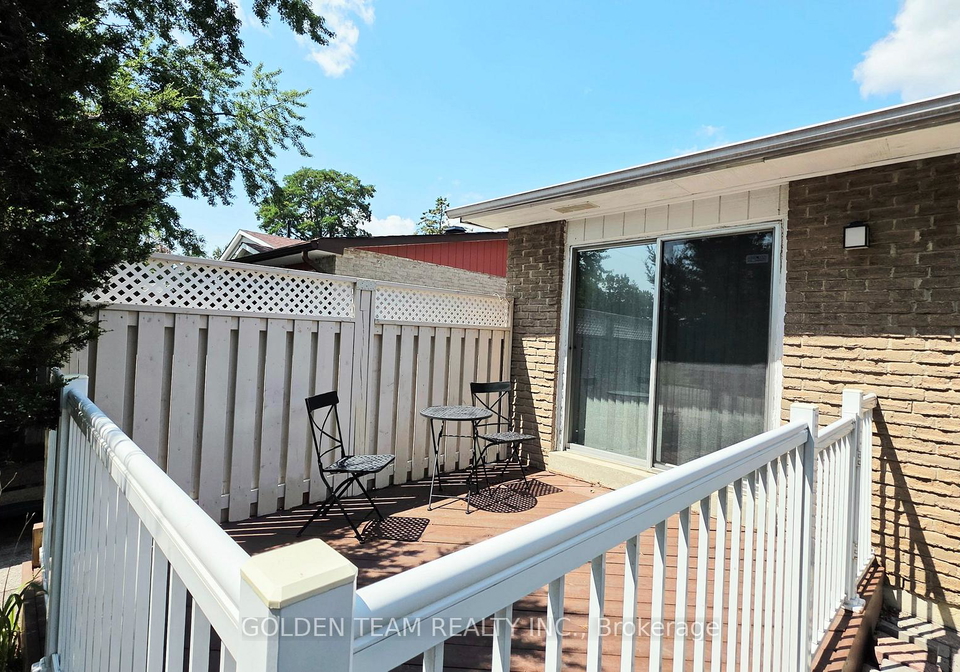 44-cobbler-crescent-toronto-york-ontario-w13801514