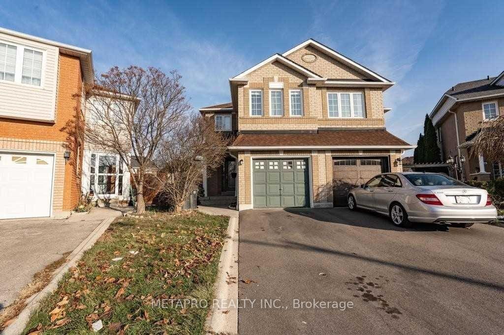 1311-whiffletree-court-mississauga-ontario-w13801536